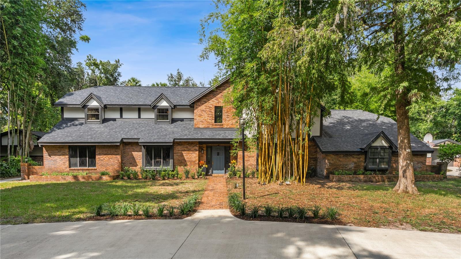 706 S TIMBERLANE DR — photo 3