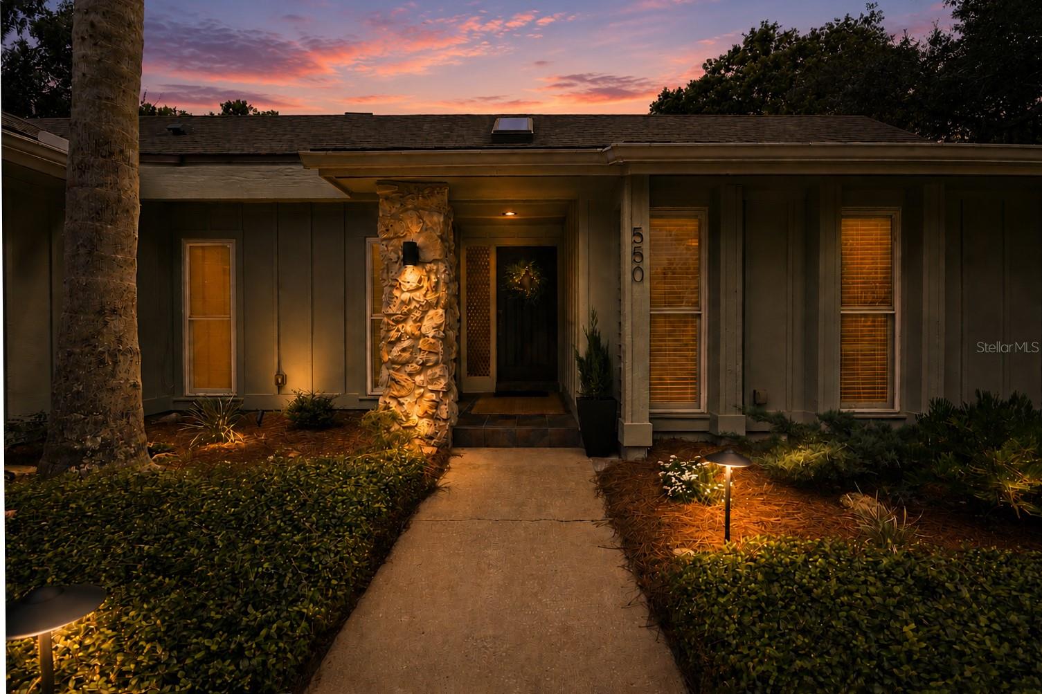 550 BOTTLEBRUSH CT — photo 8