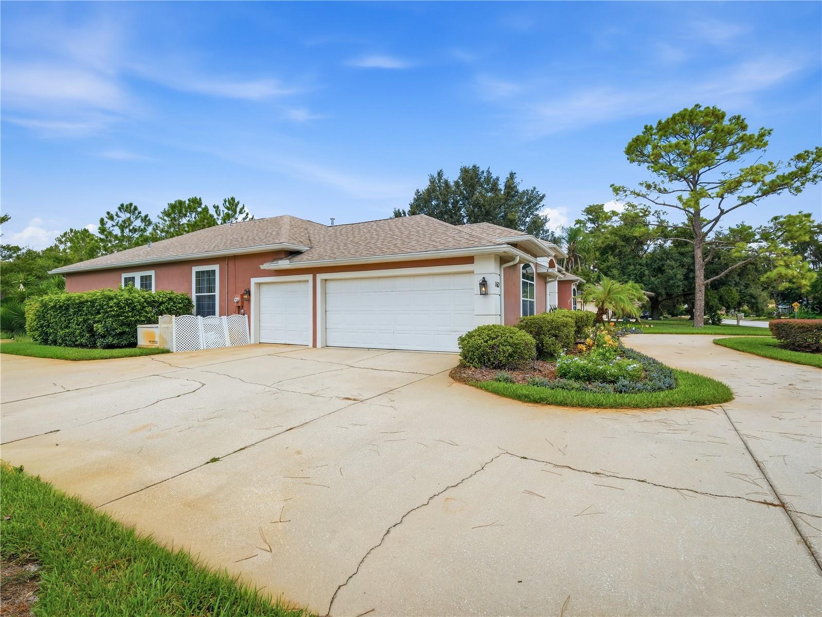 1162 CLUB HOUSE BLVD — photo 10