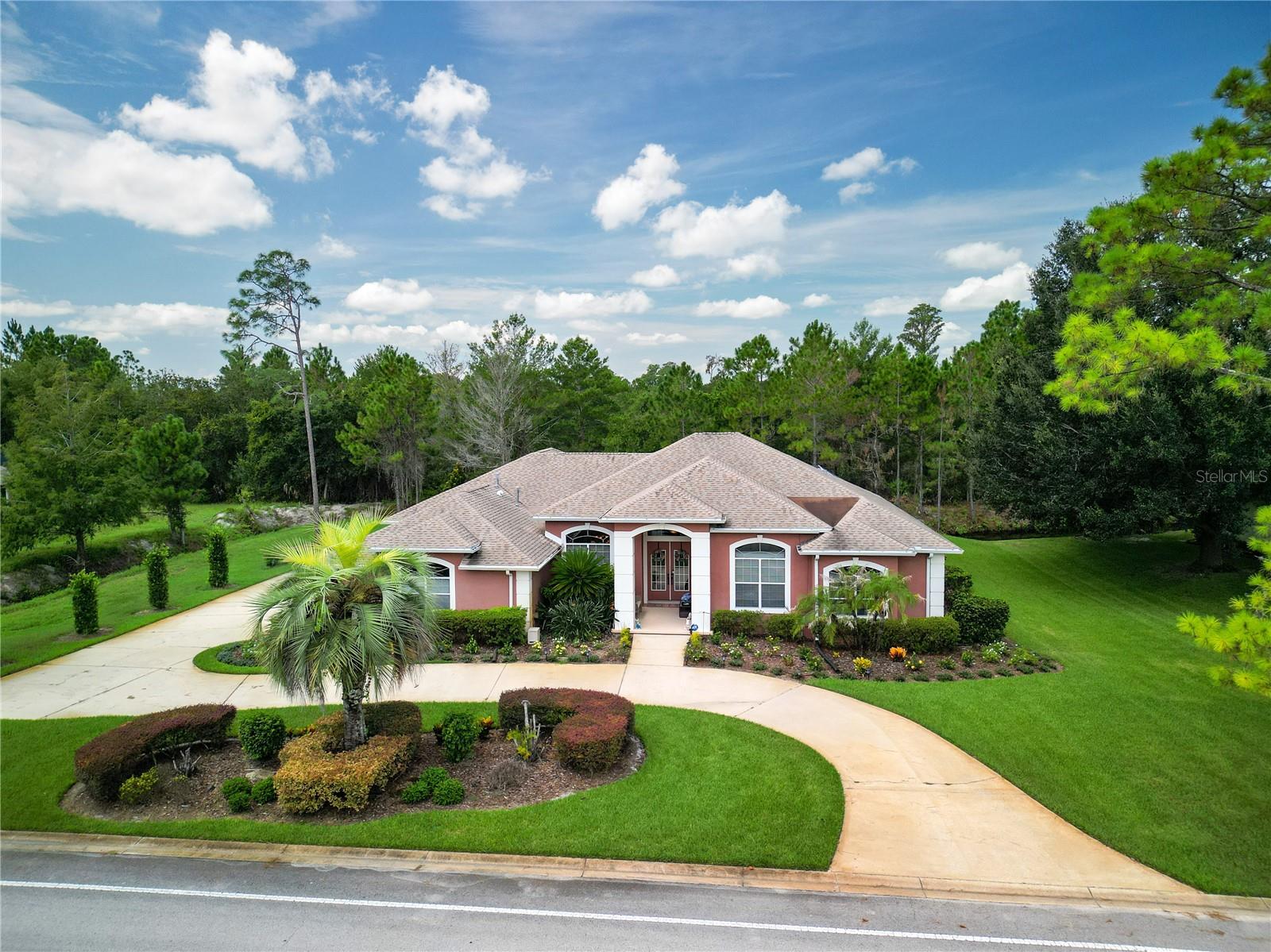 1162 CLUB HOUSE BLVD