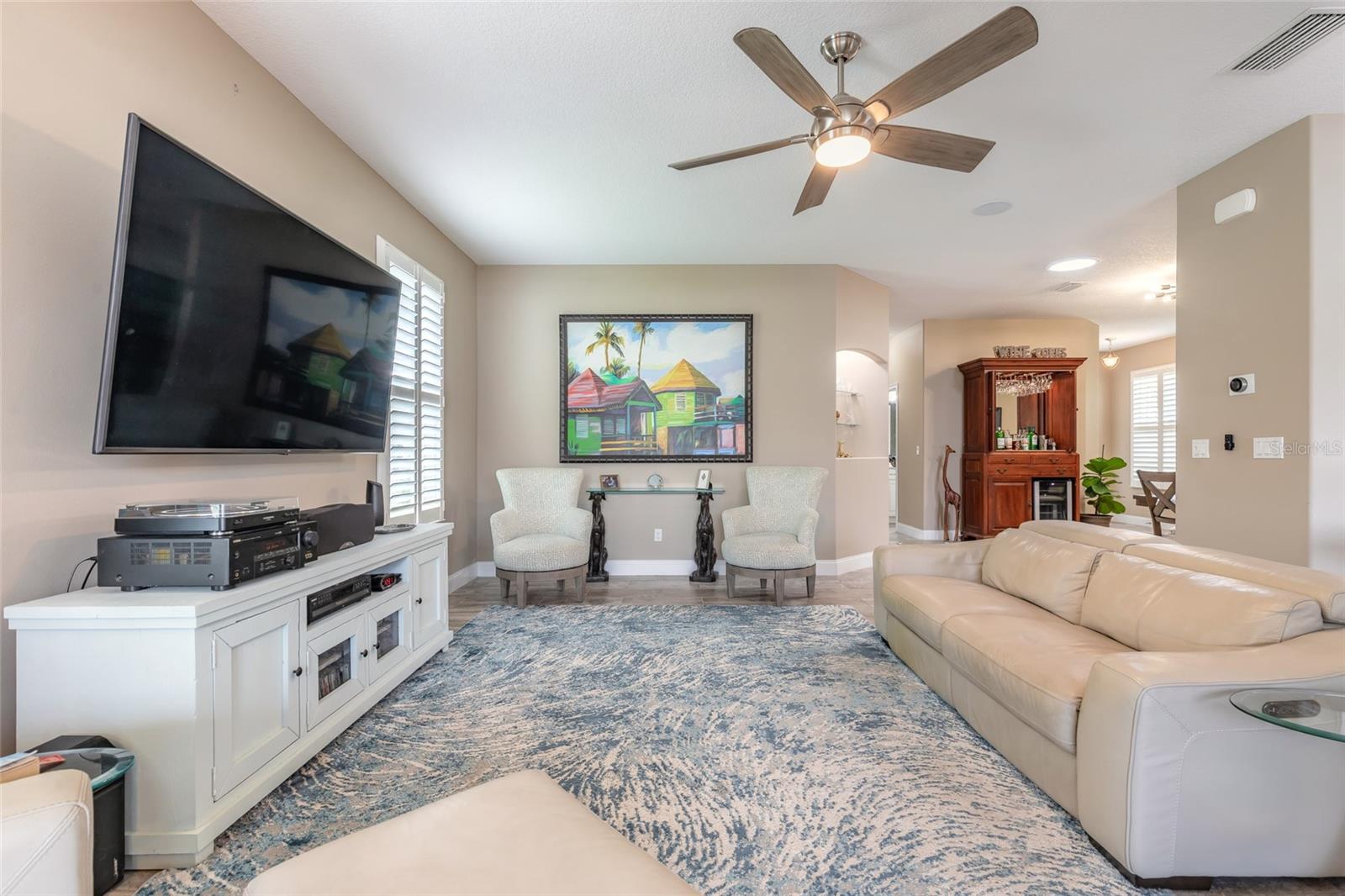 3659 CESI AVE — photo 8