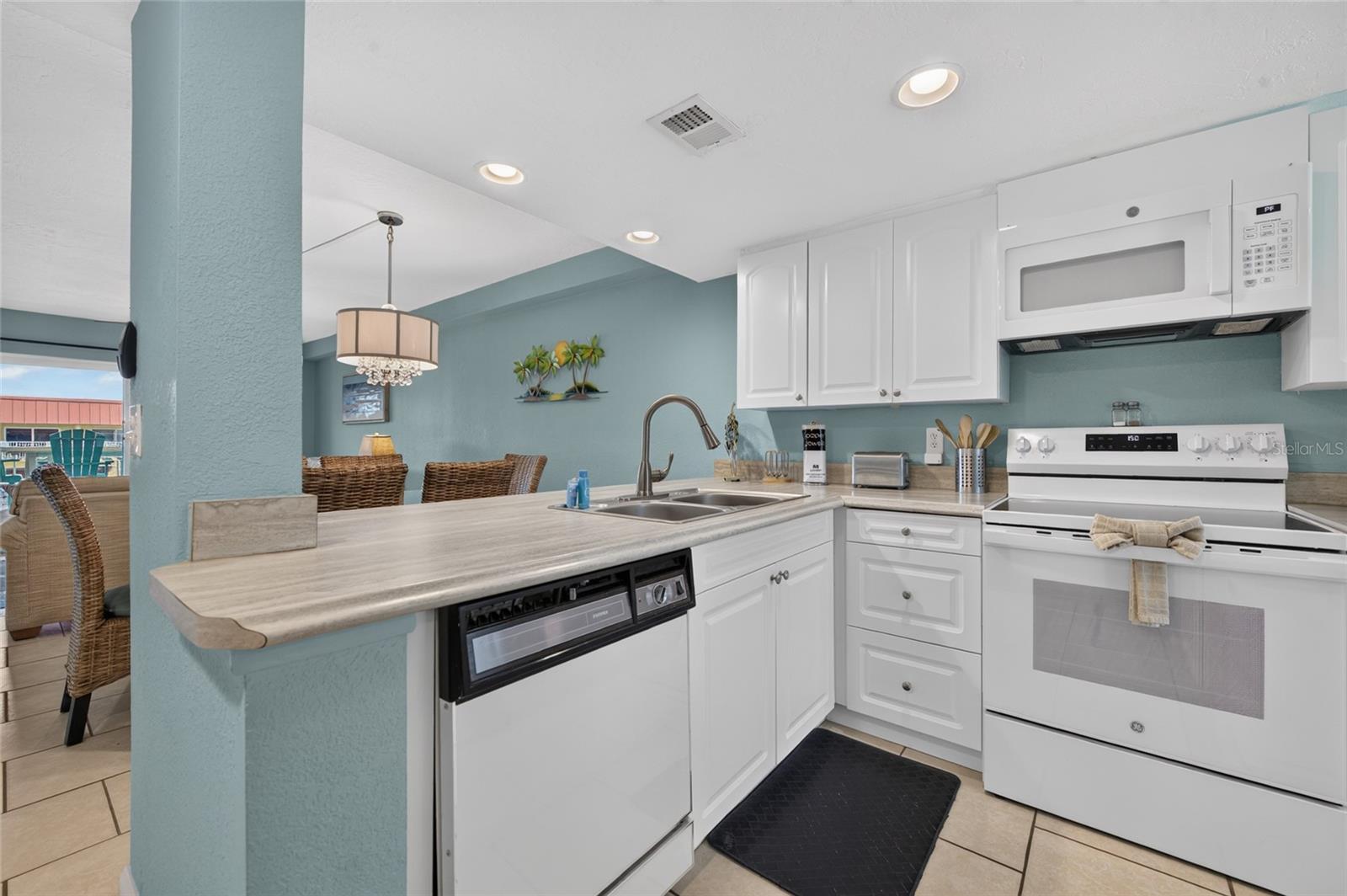 3801 ATLANTIC AVE #320 — photo 5
