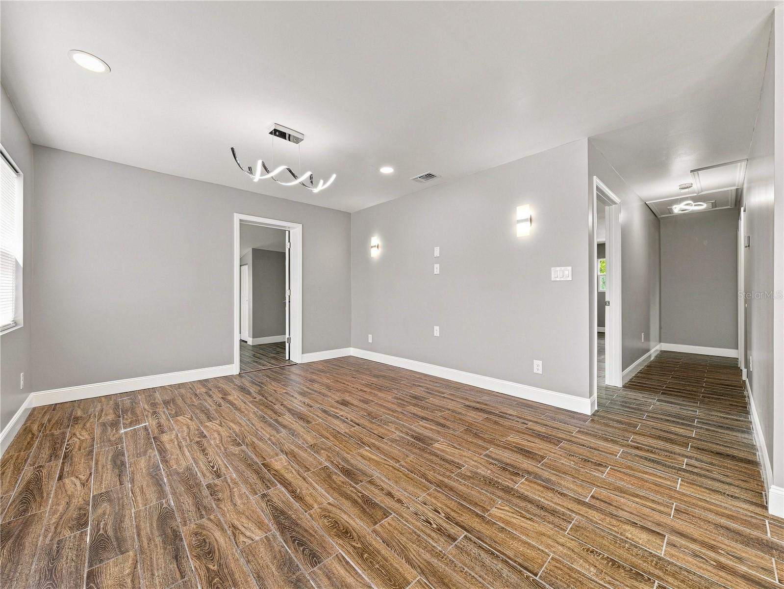 629 CEDAR PARK DR — photo 6