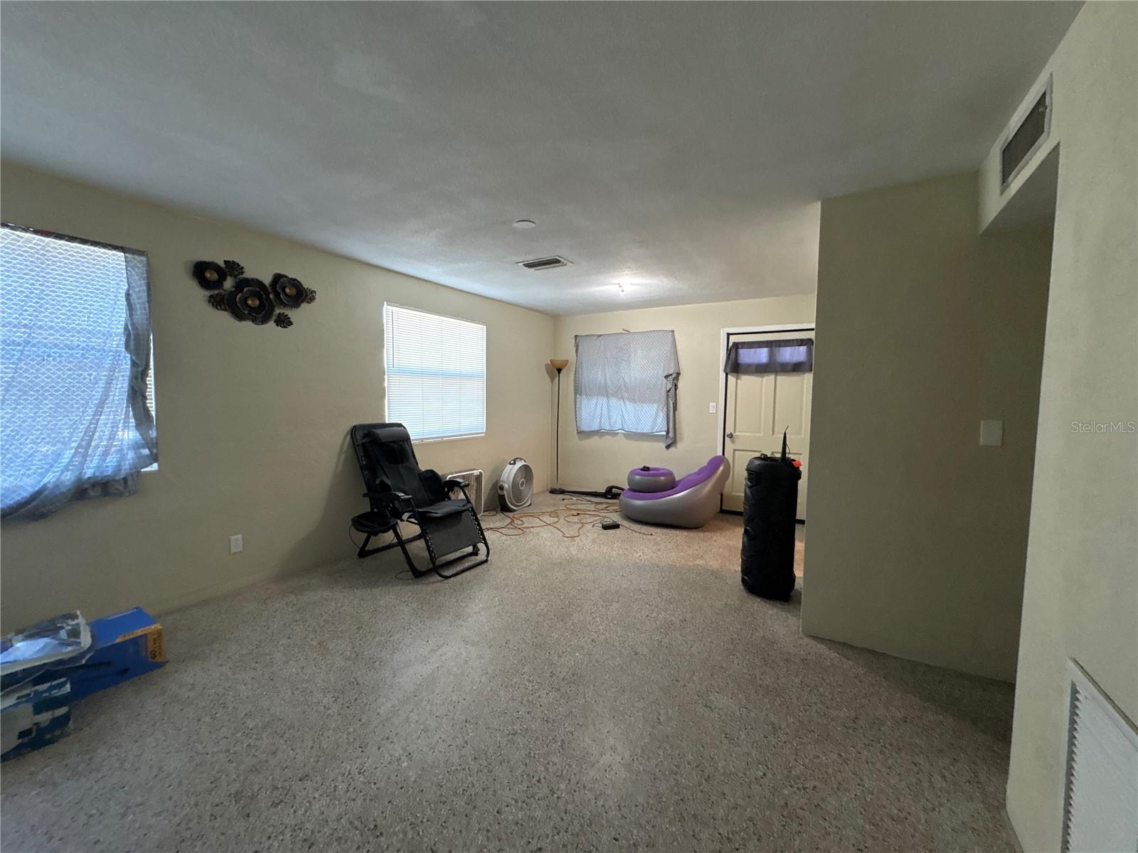 532 S CAROLINE ST — photo 8