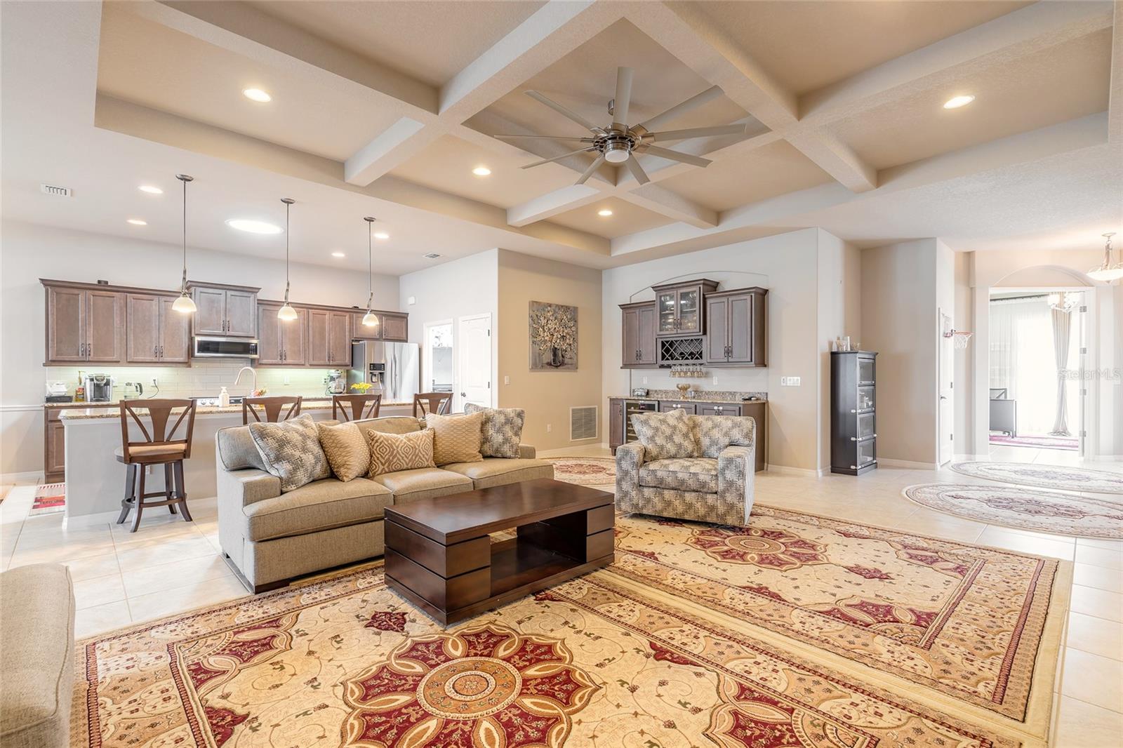 527 LUNA BELLA LN — photo 11