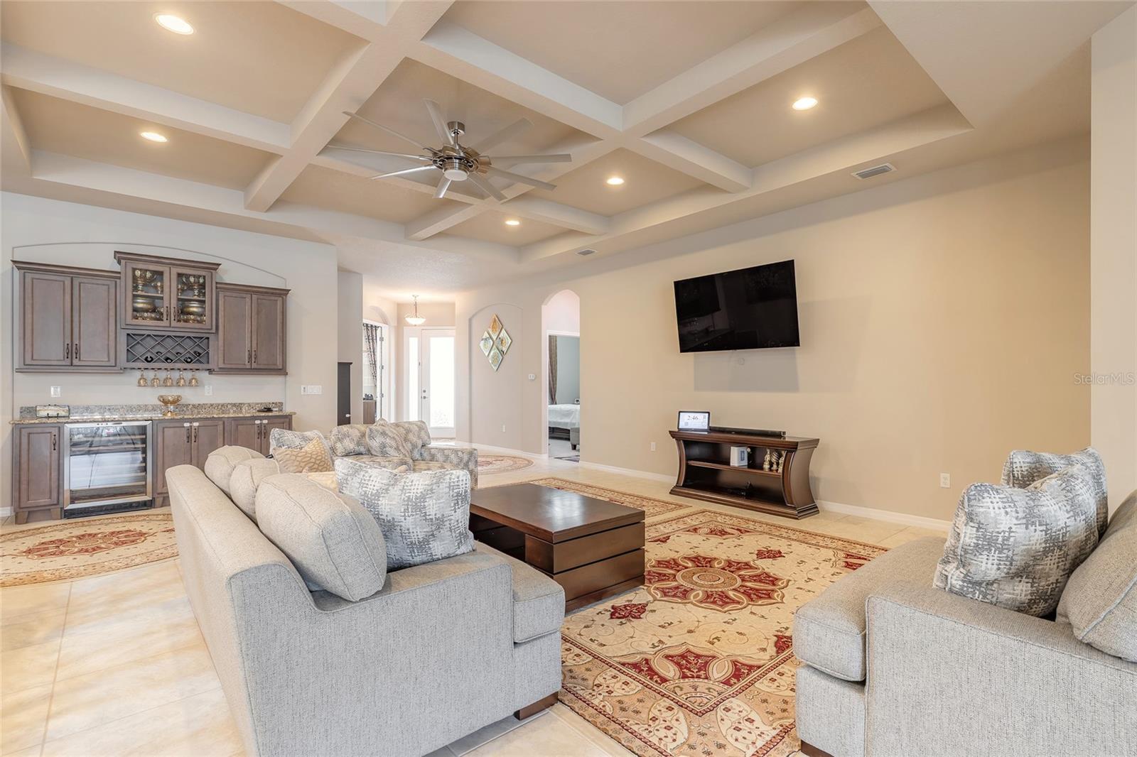 527 LUNA BELLA LN — photo 12