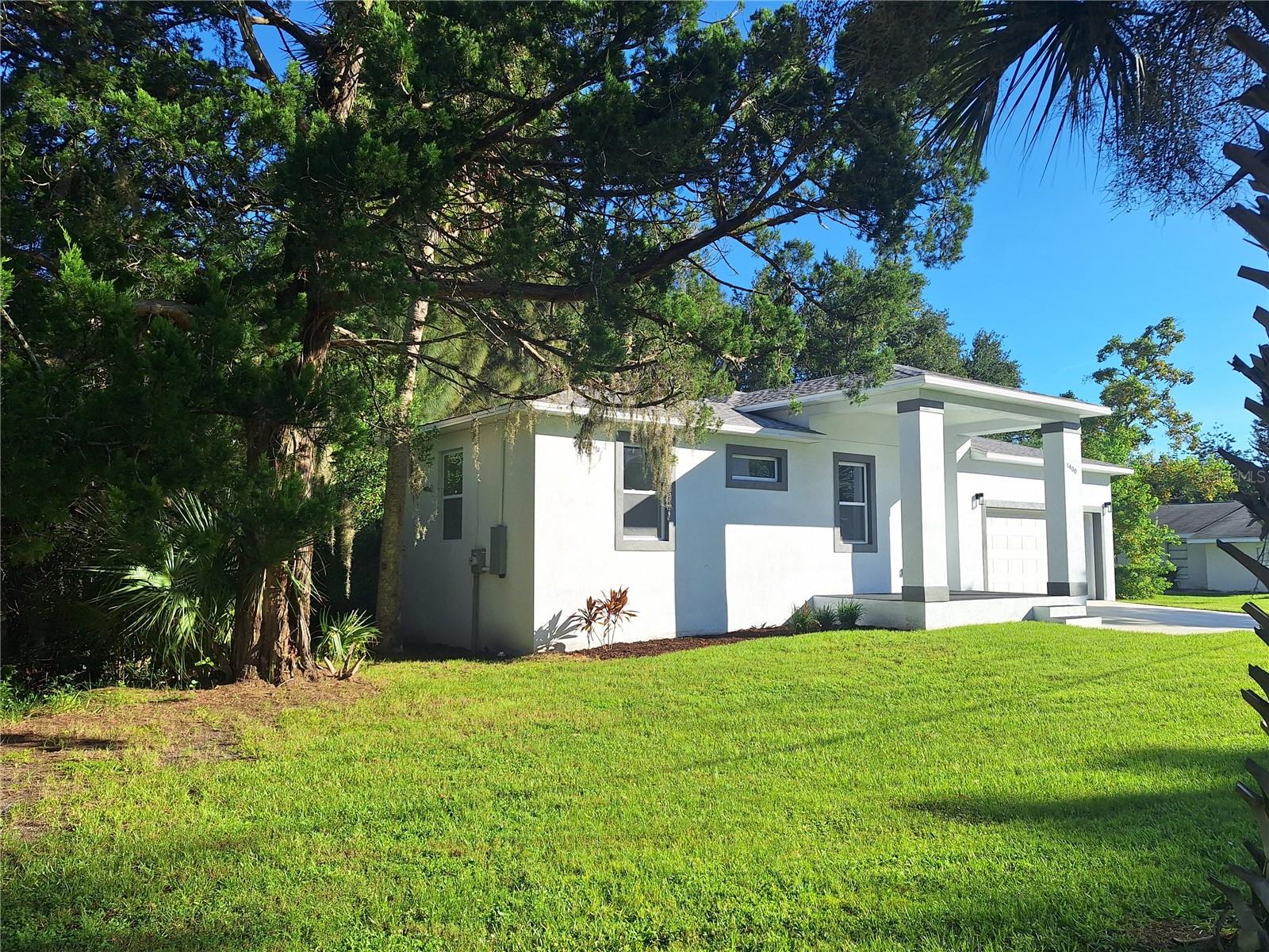 1400 CONRAD DR — photo 2