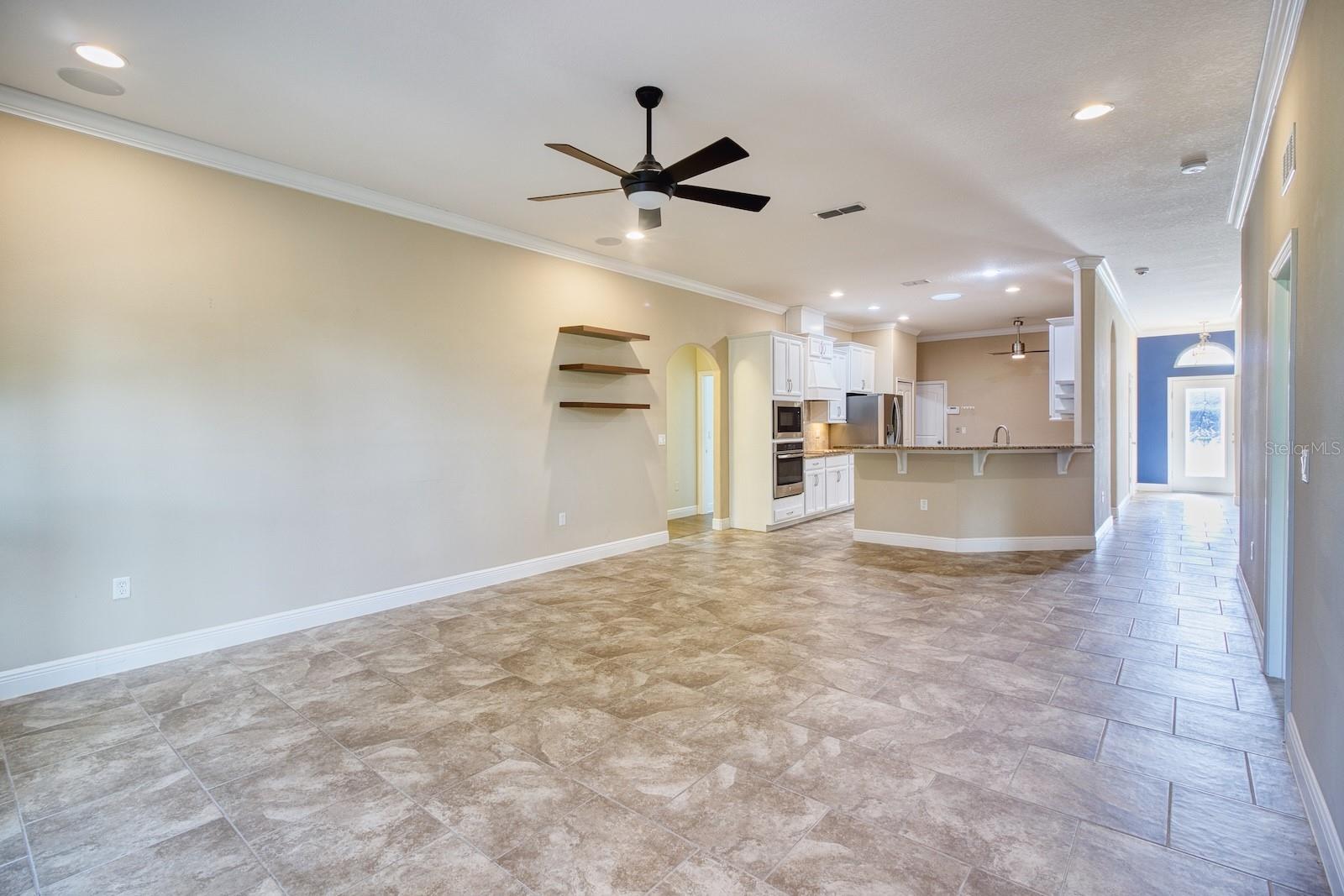 806 SNAPDRAGON DR — photo 9