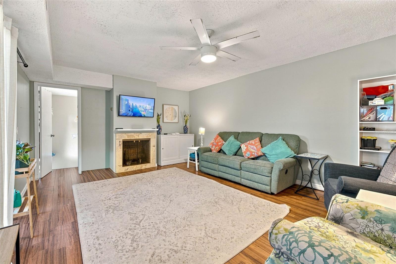 43 CEDAR DUNES DR — photo 2