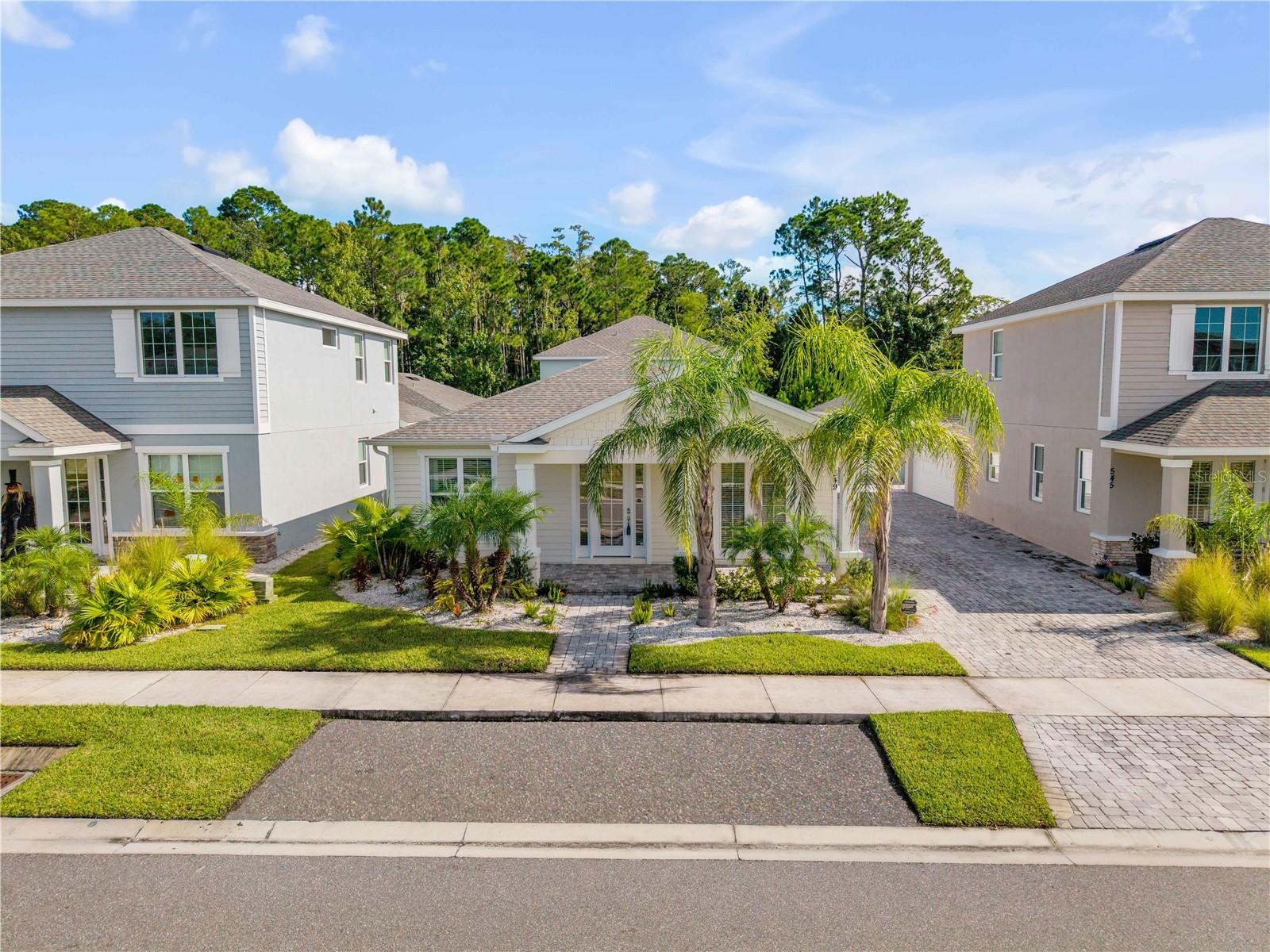 549 VENETIAN PALMS BLVD — photo 4