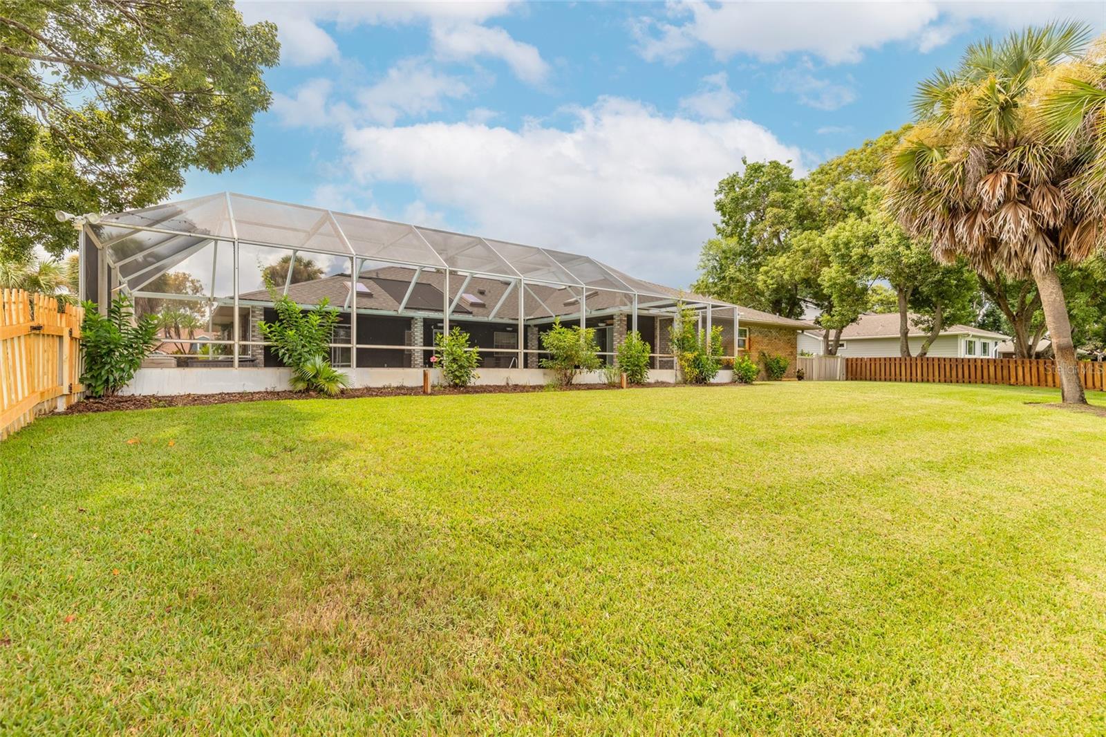 754 PELICAN BAY DR — photo 4