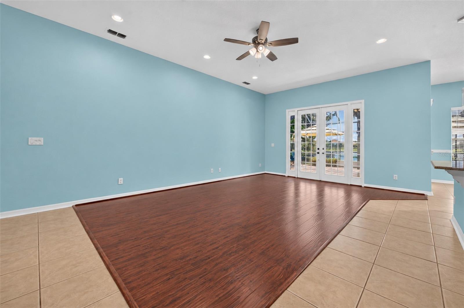 521 VENETIAN VILLA DR — photo 8