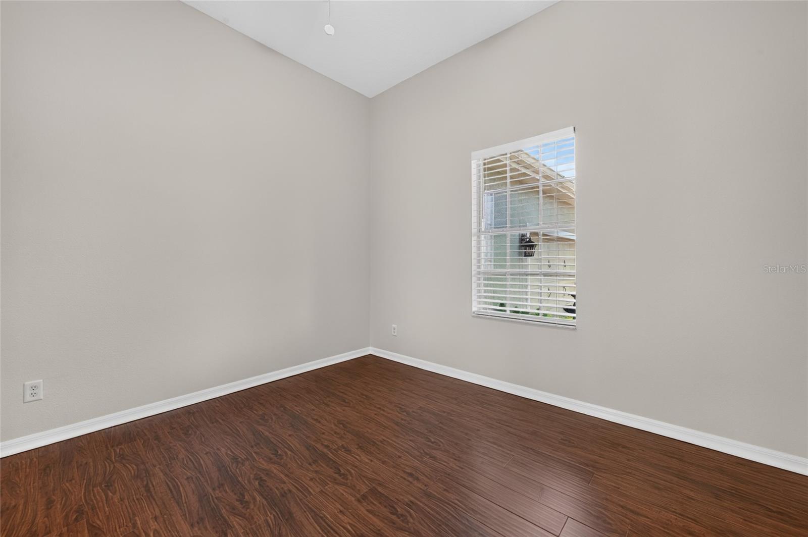 521 VENETIAN VILLA DR — photo 10