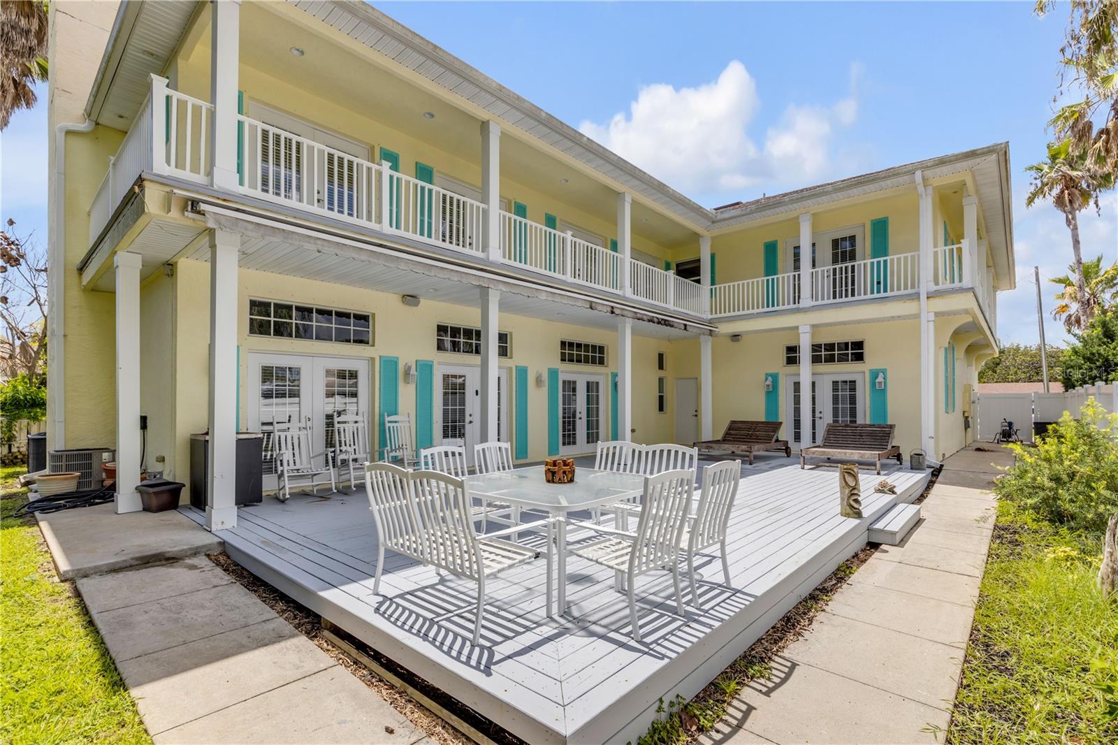 708 OCEAN AVE — photo 11