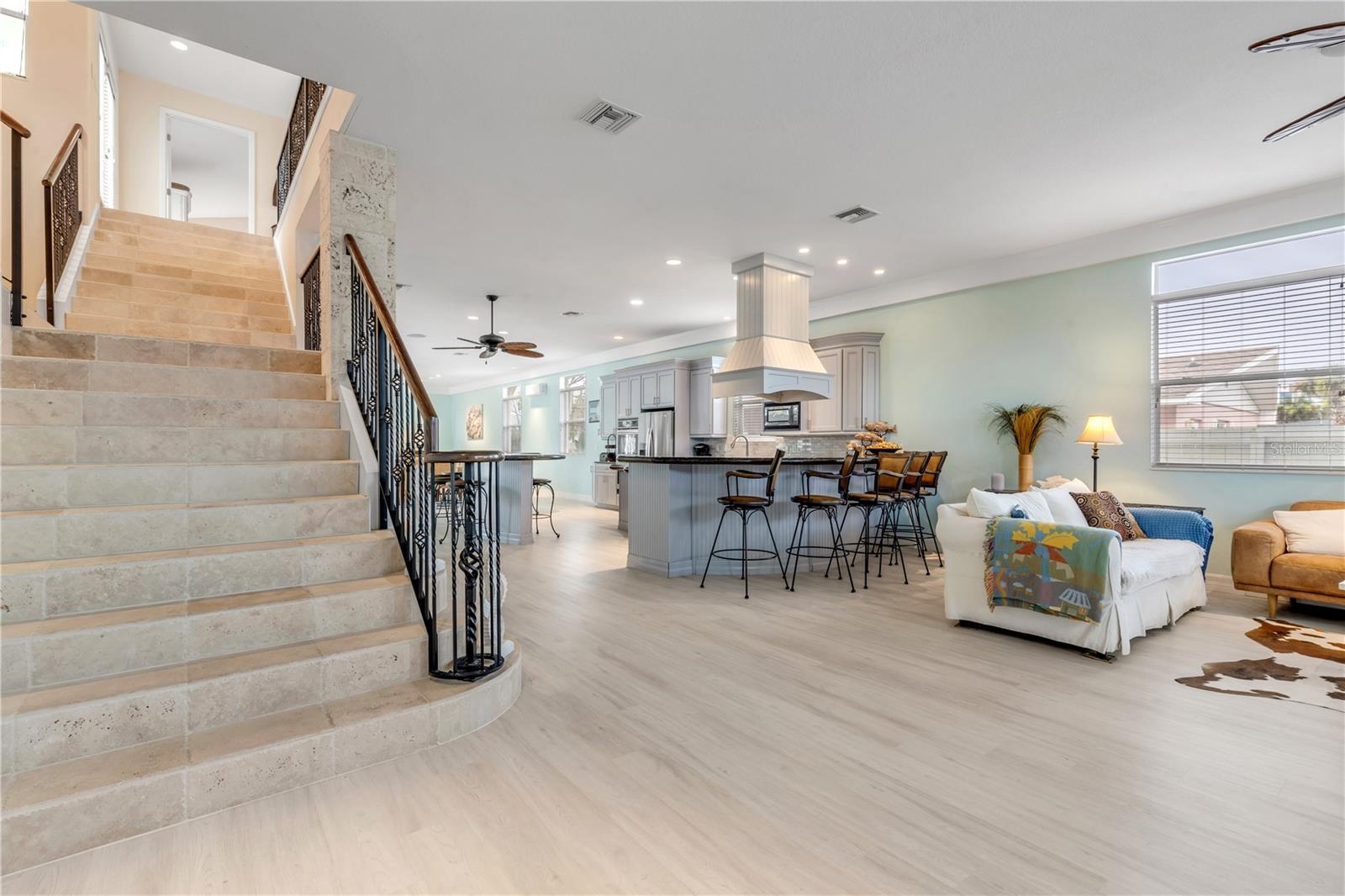 708 OCEAN AVE — photo 4