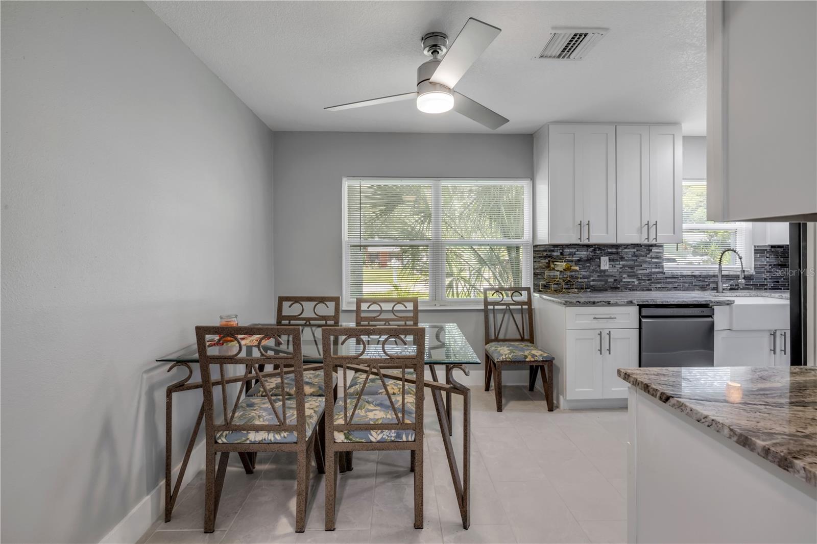 819 B ST — photo 4