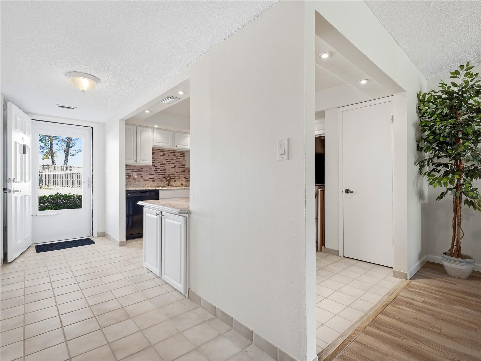 4590 S ATLANTIC AVE #1430 — photo 4