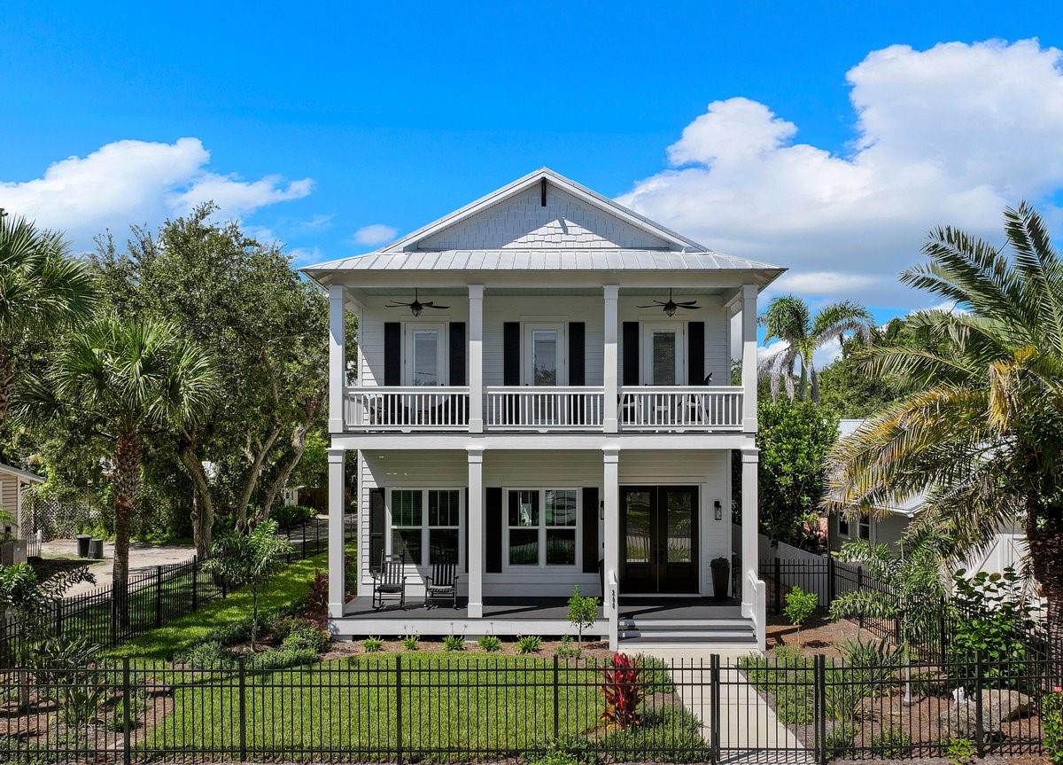 200 N PENINSULA AVE