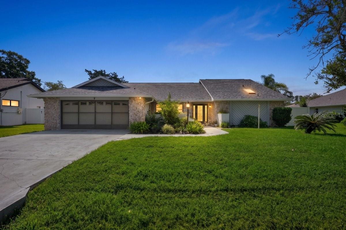 7 FOLCROFT LN