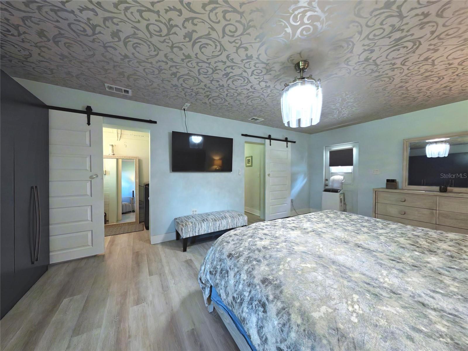903 S MYRTLE AVE — photo 7
