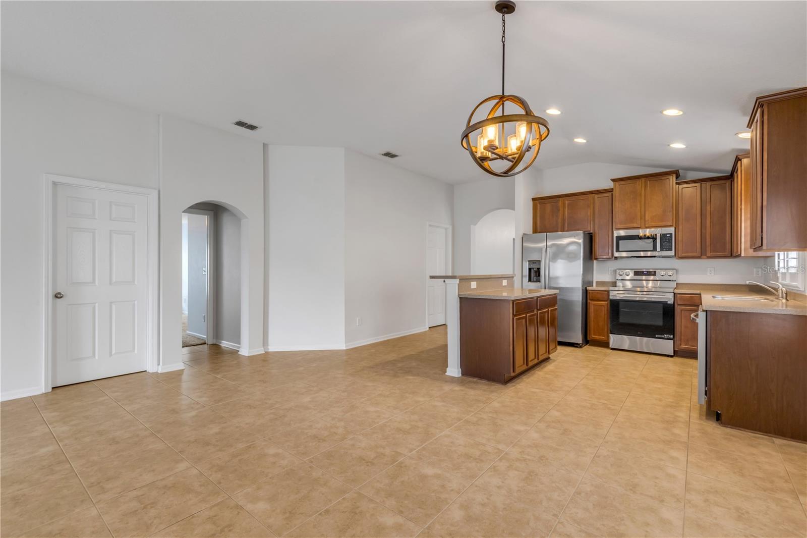 3450 VELONA AVE — photo 11