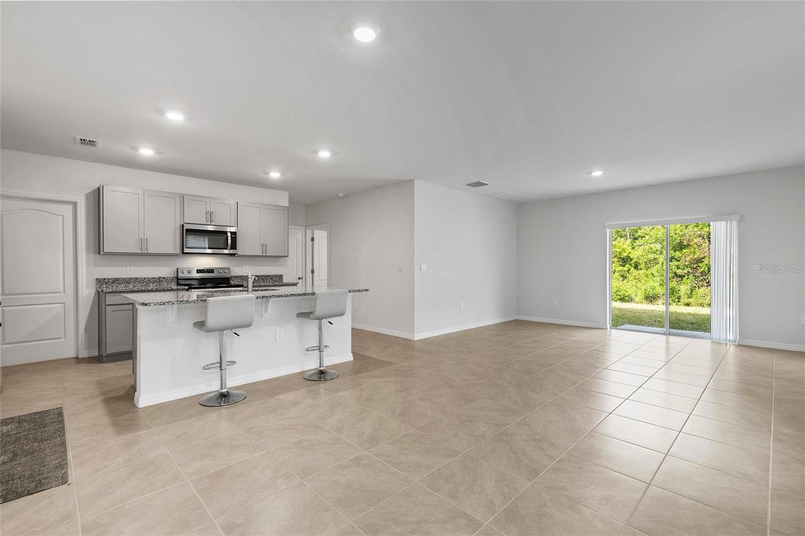 326 CARYOTA CT — photo 6