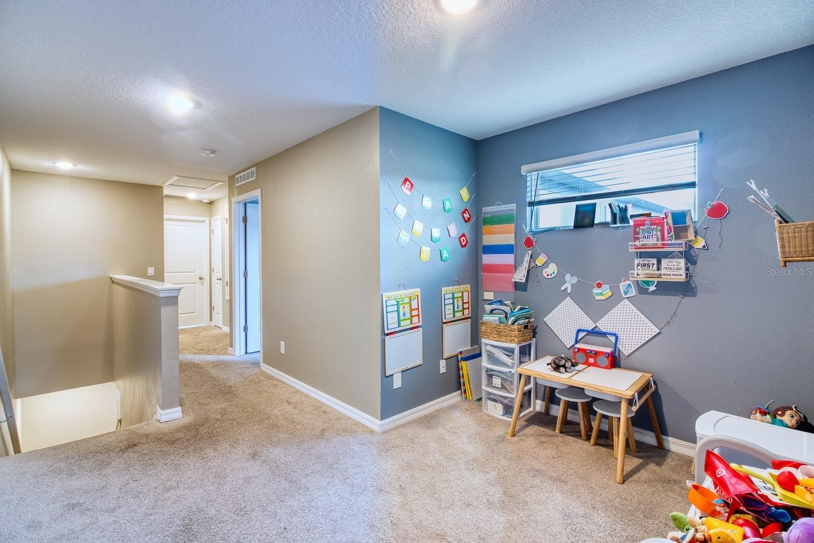 635 BELGROVE ST — photo 10