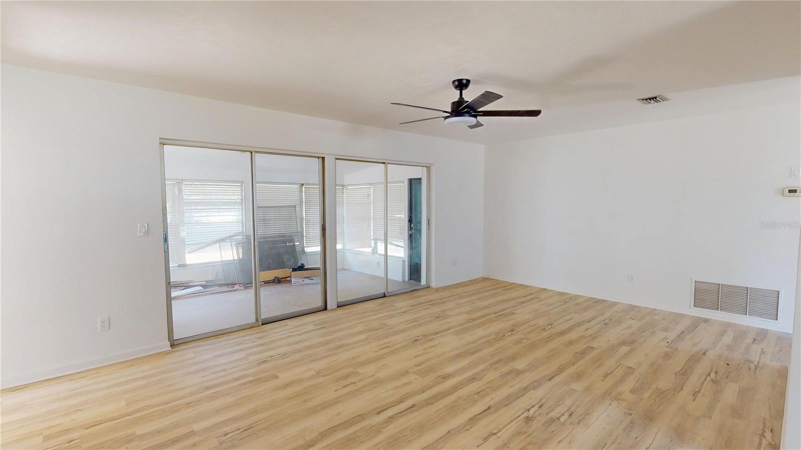 1144 GERONA AVE — photo 11