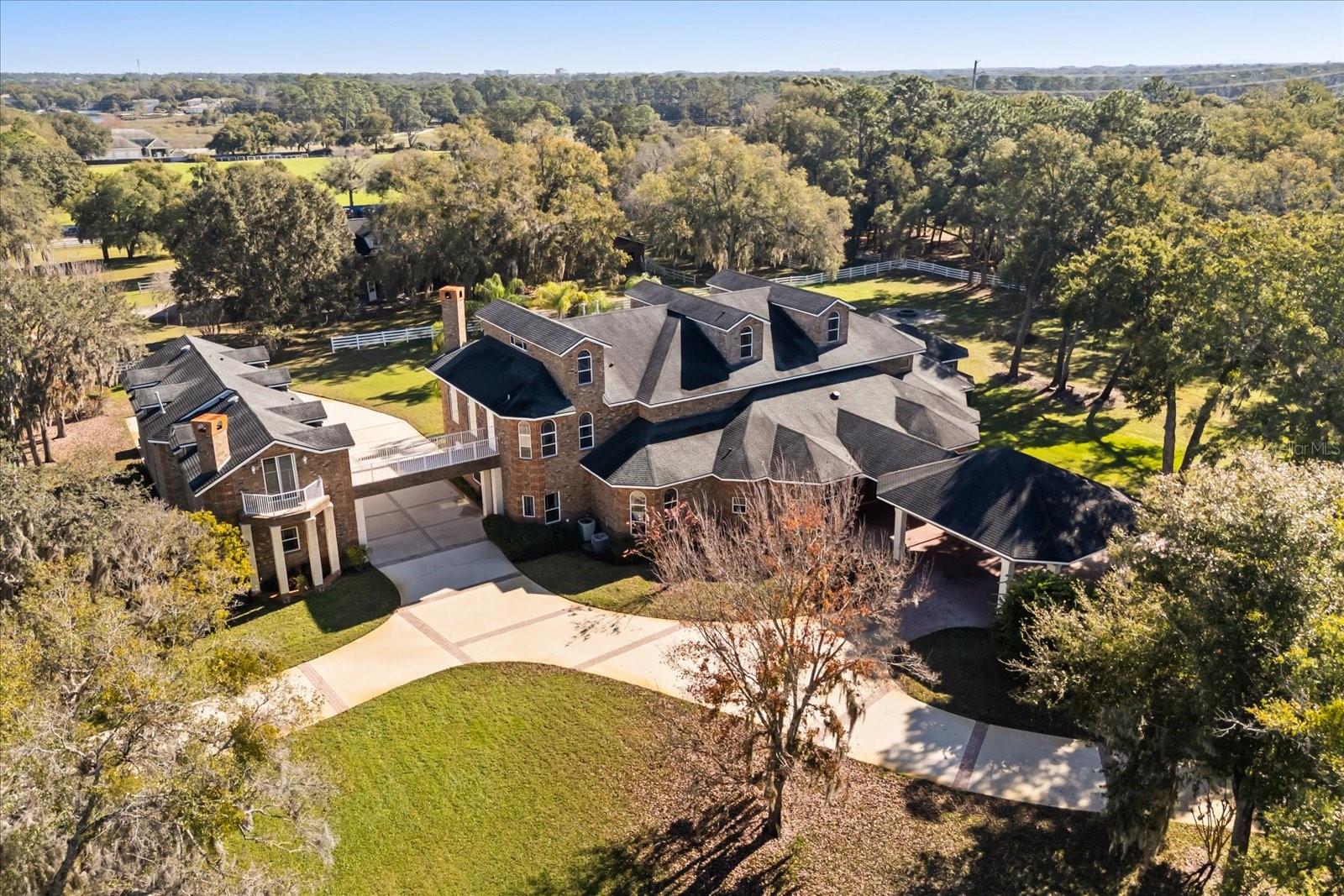 1501 LAKE MARKHAM RD — photo 2