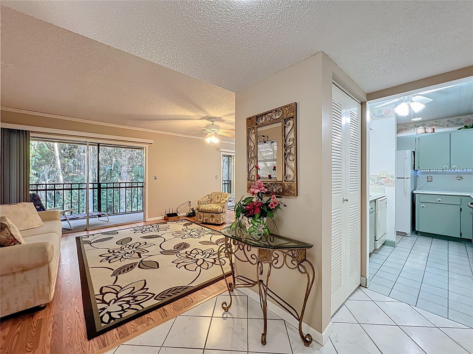 130 JASMINE WOODS CT #10D — photo 6