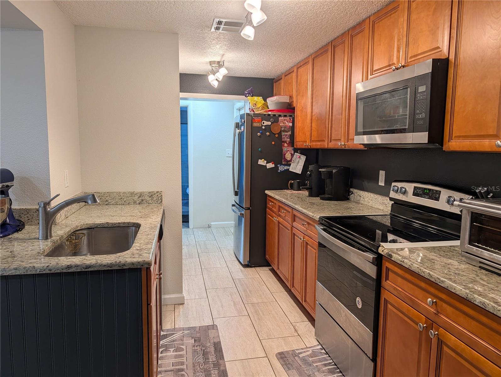 2455 KIMBERLY DR — photo 9