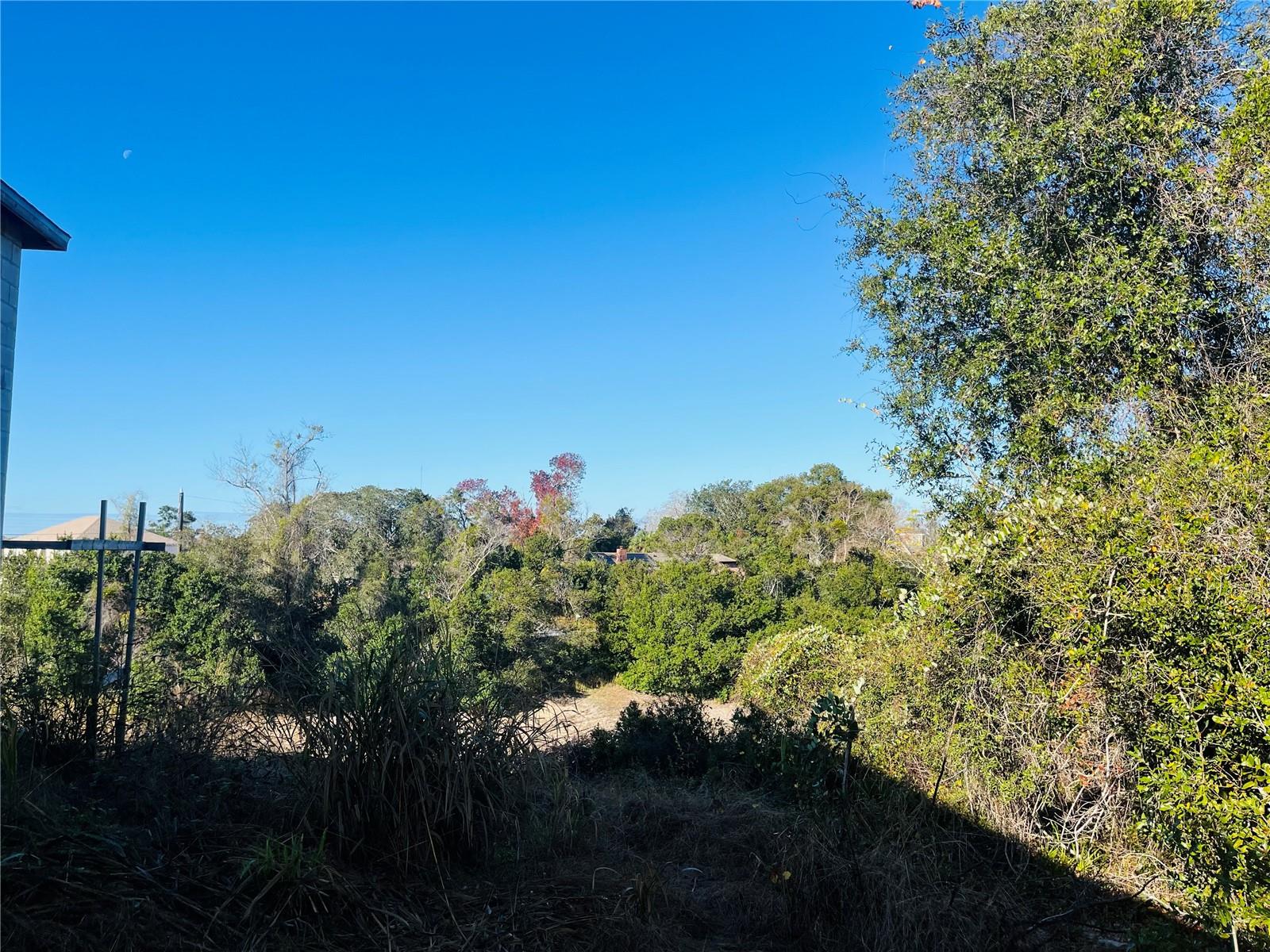 2106 E GLORIA DR — photo 4