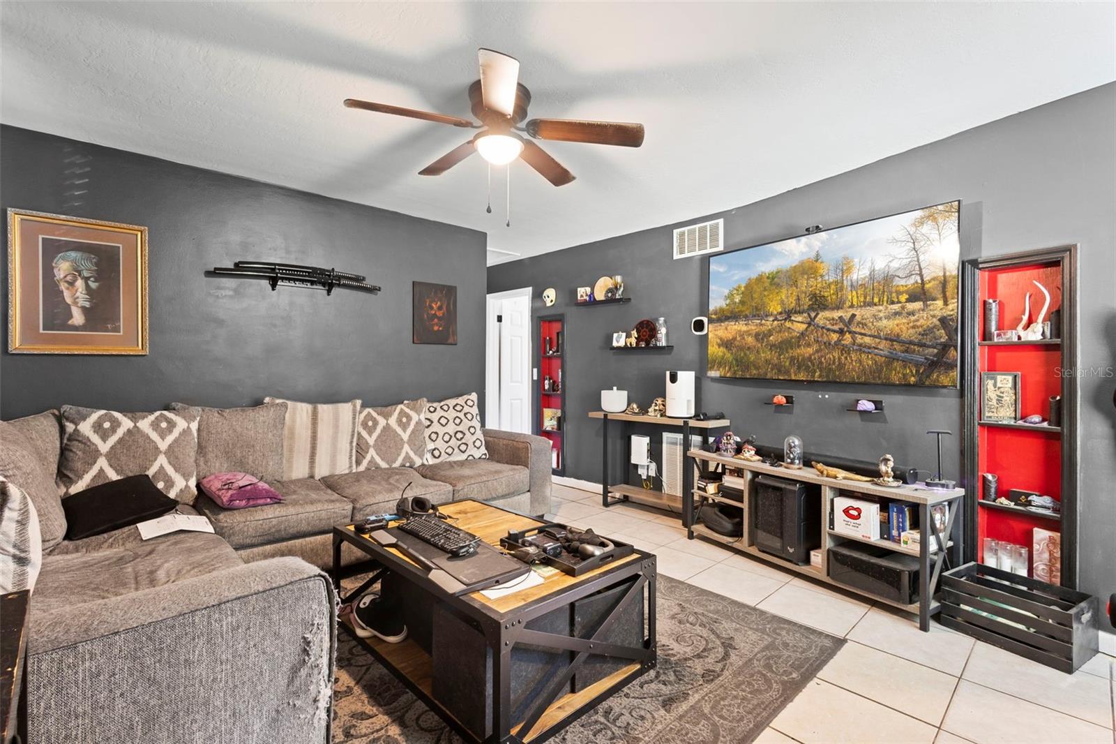 1552 ZINNIA DR — photo 11