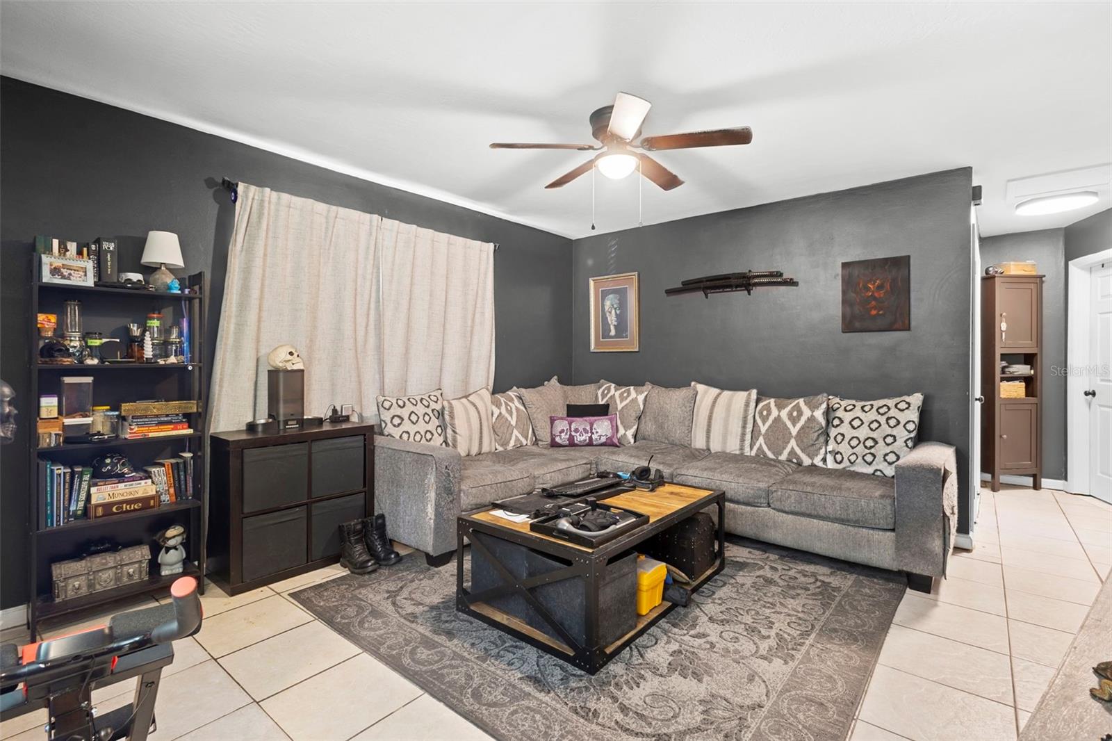 1552 ZINNIA DR — photo 12