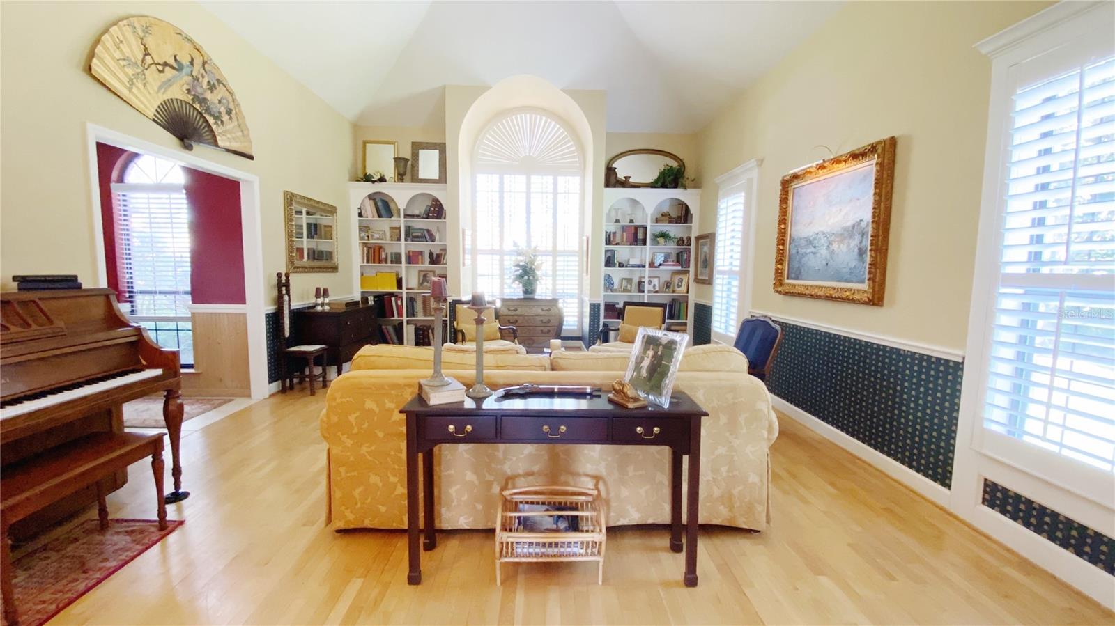 27 LAKE VISTA WAY — photo 8