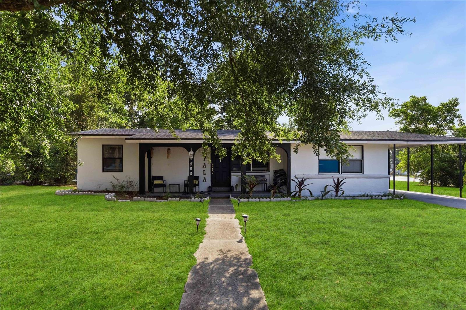 568 E NORMANDY BLVD — photo 2
