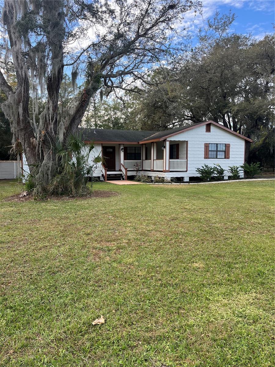 512 STALLINGS AVE
