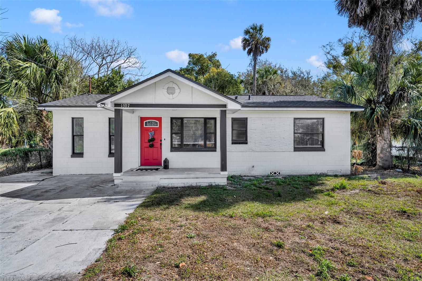 1307 SHEPHERD AVE — photo 2