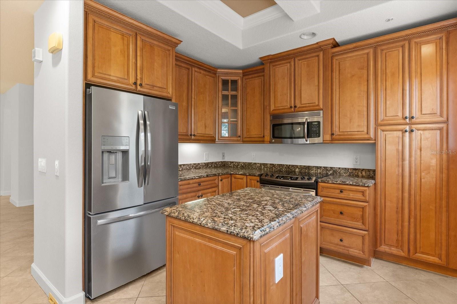 1125 BOLTON PL — photo 3
