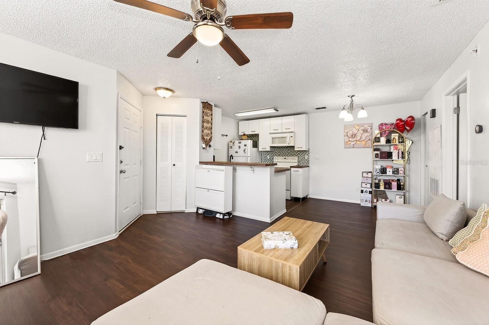 2569 GRASSY POINT DR #207 — photo 5