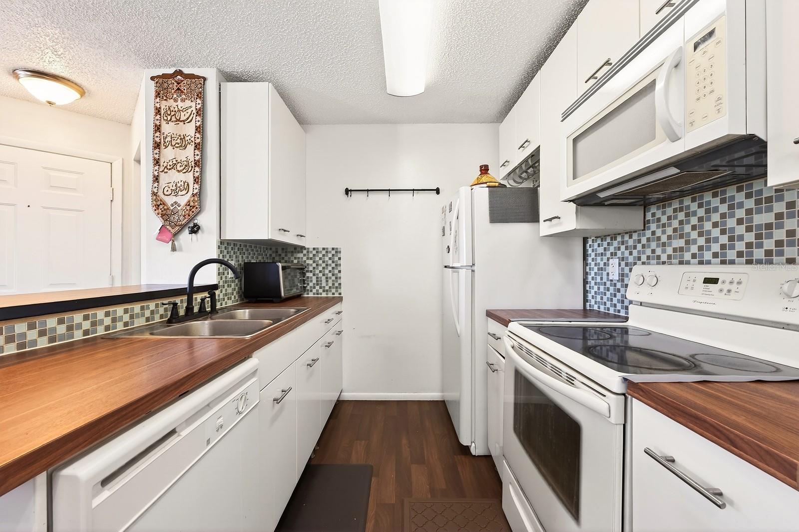 2569 GRASSY POINT DR #207 — photo 7