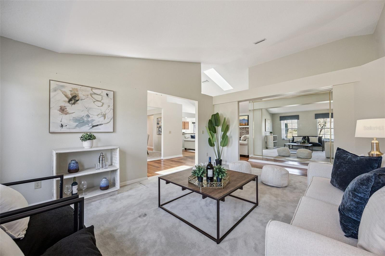 108 OAK VIEW CIR — photo 5