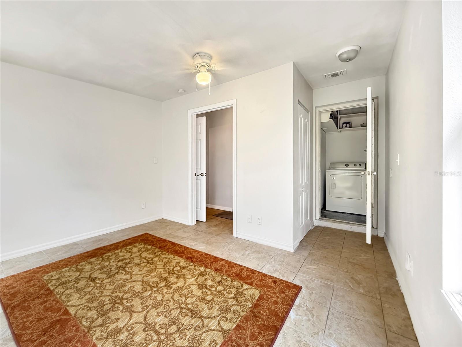 889 W VILLAGE DR — photo 11
