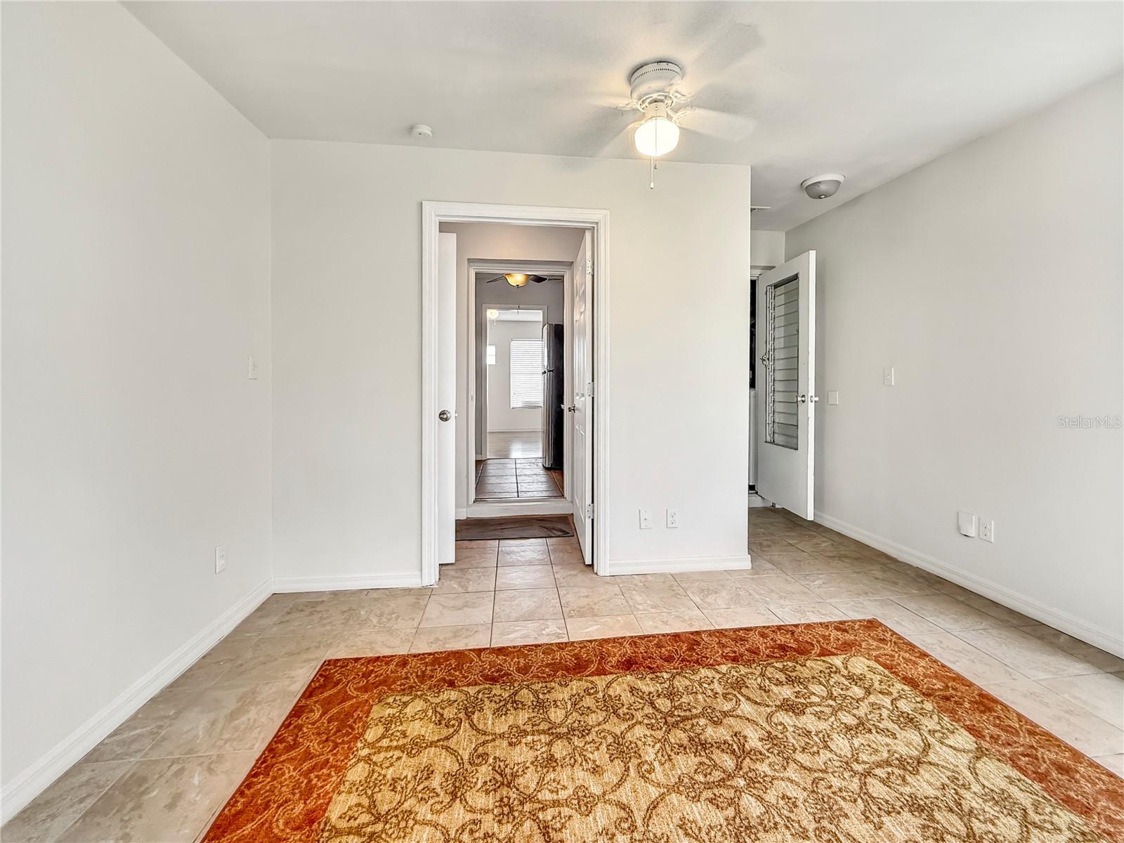 889 W VILLAGE DR — photo 12