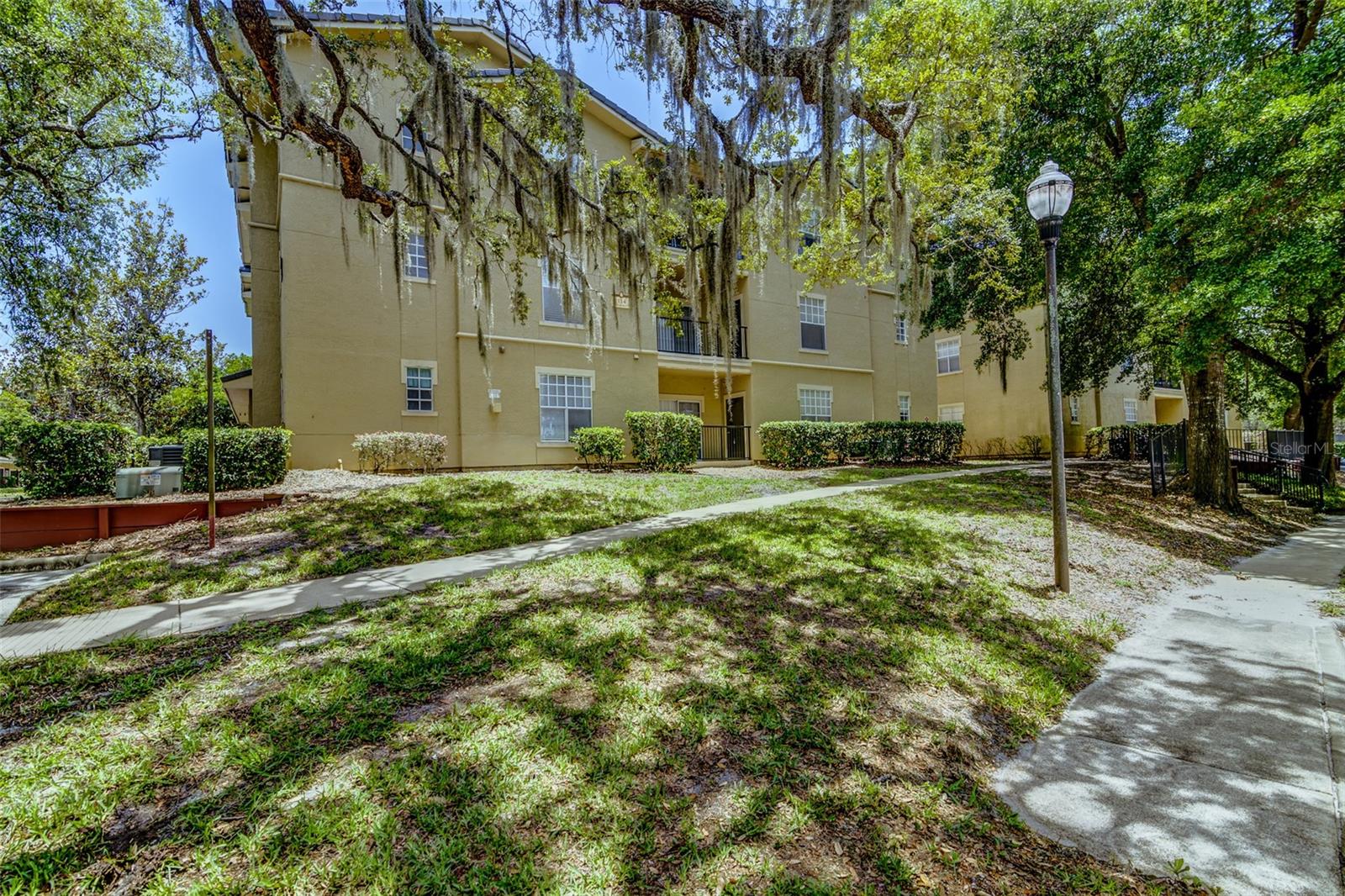 114 VISTA VERDI CIR #116 — photo 3