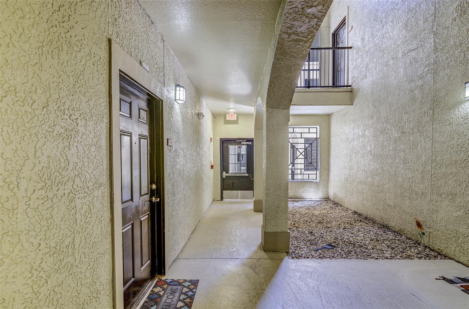 114 VISTA VERDI CIR #116 — photo 6