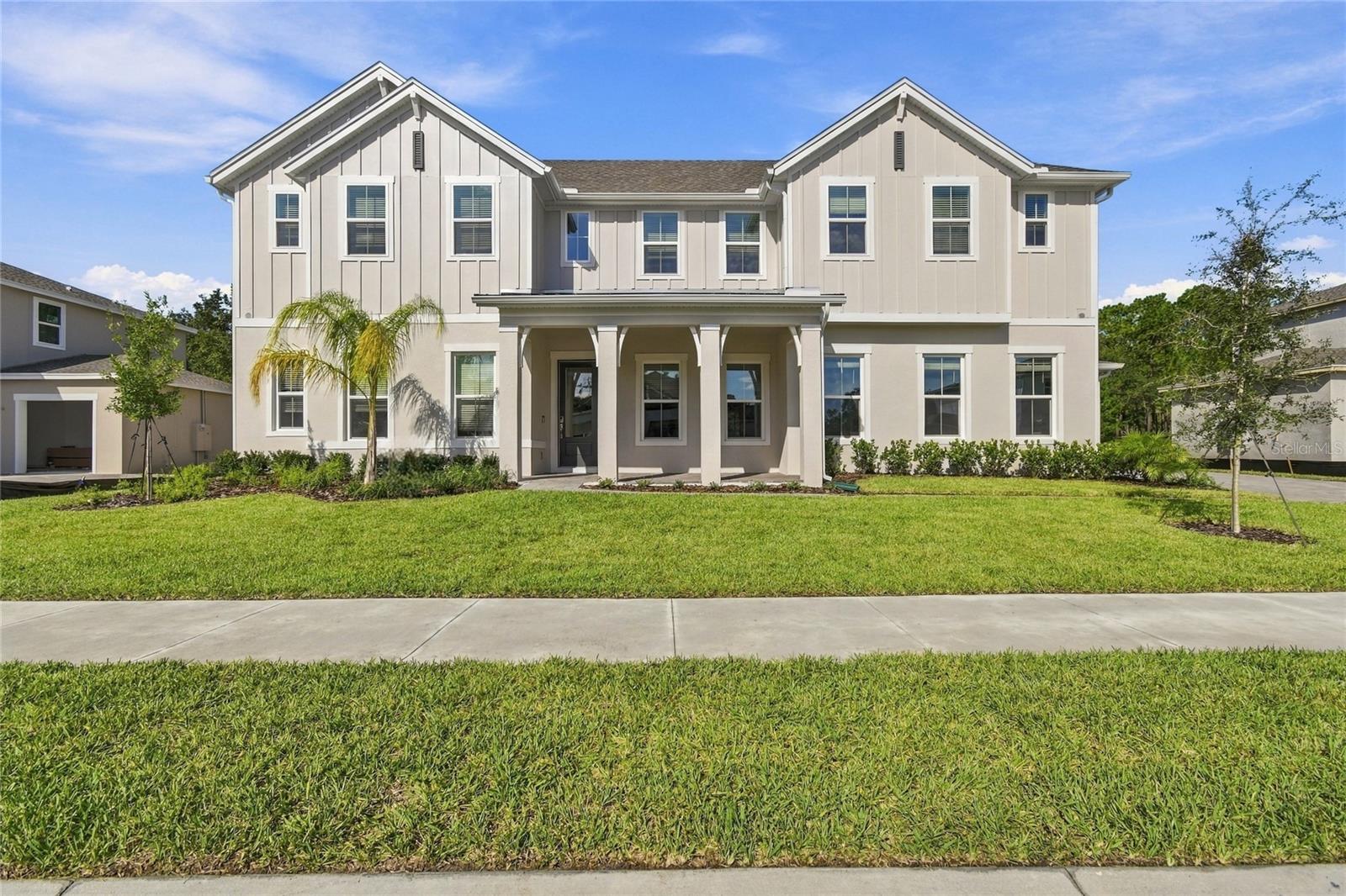 424 MARINA LOUIS PT