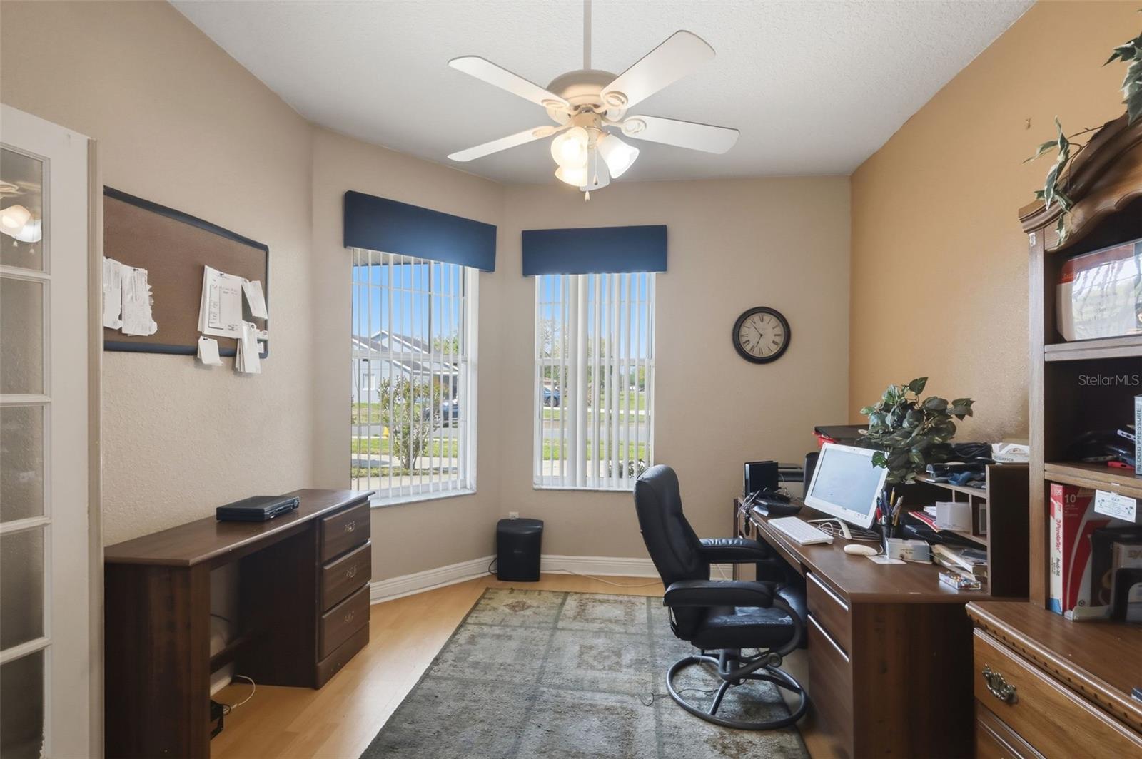 1051 DUNBAR AVE — photo 12