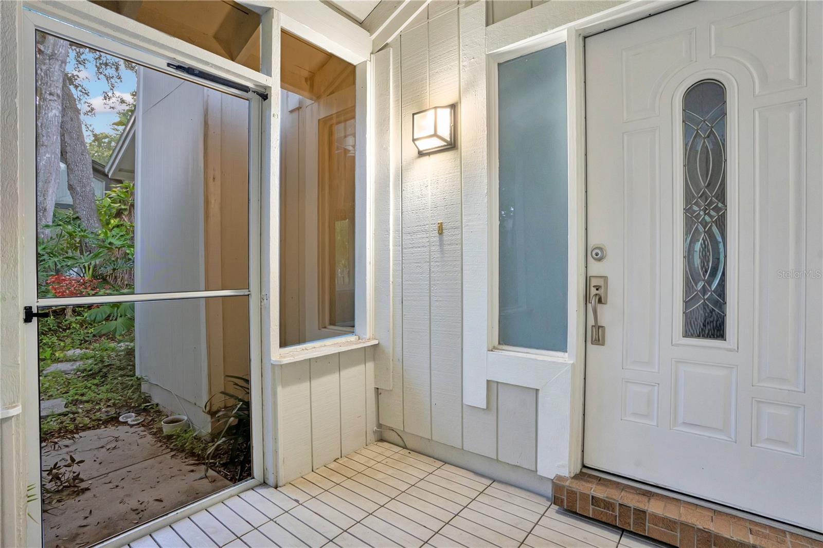 16 RAINTREE CT — photo 3