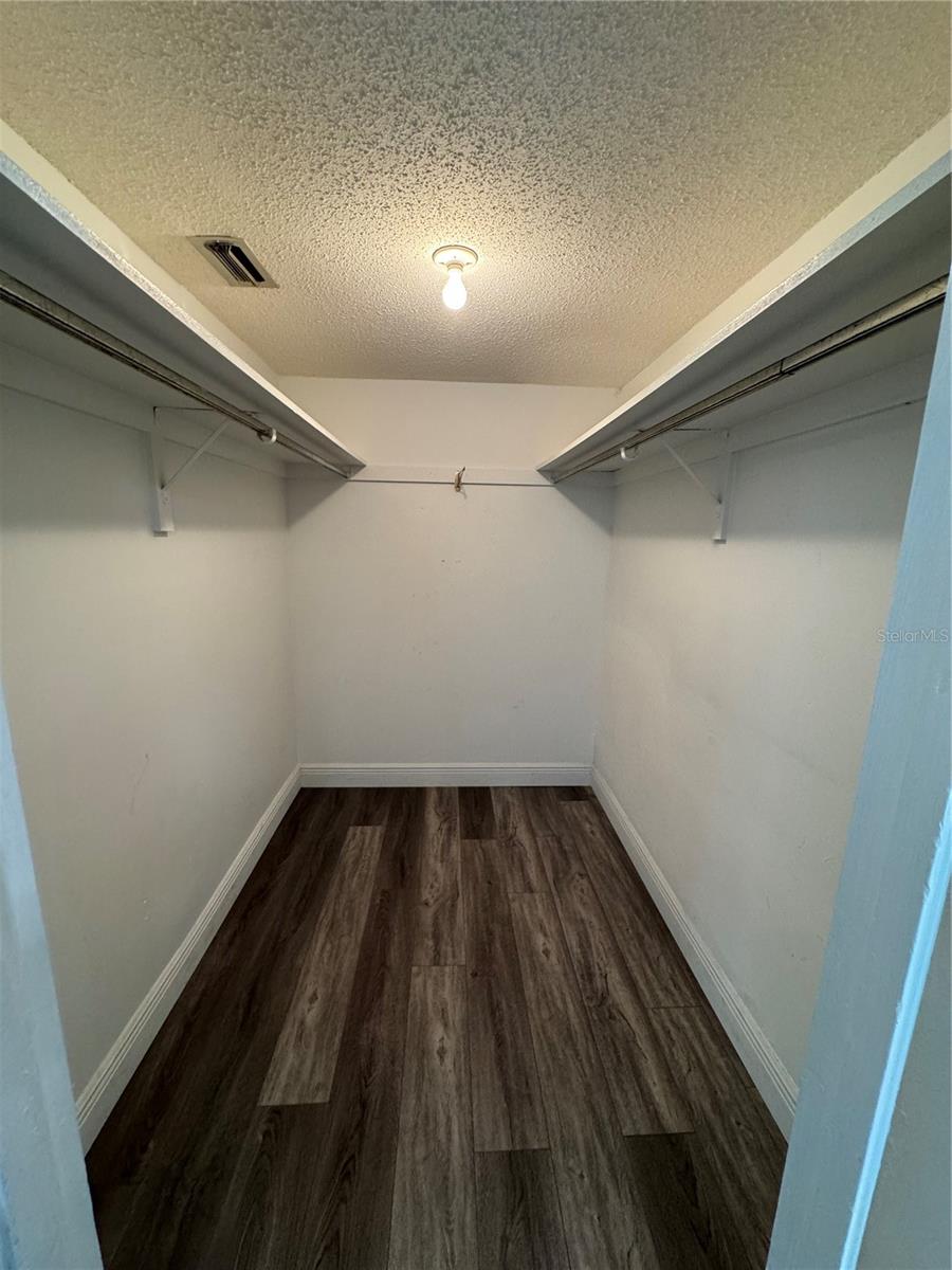 700 E AIRPORT BLVD #G4 — photo 3